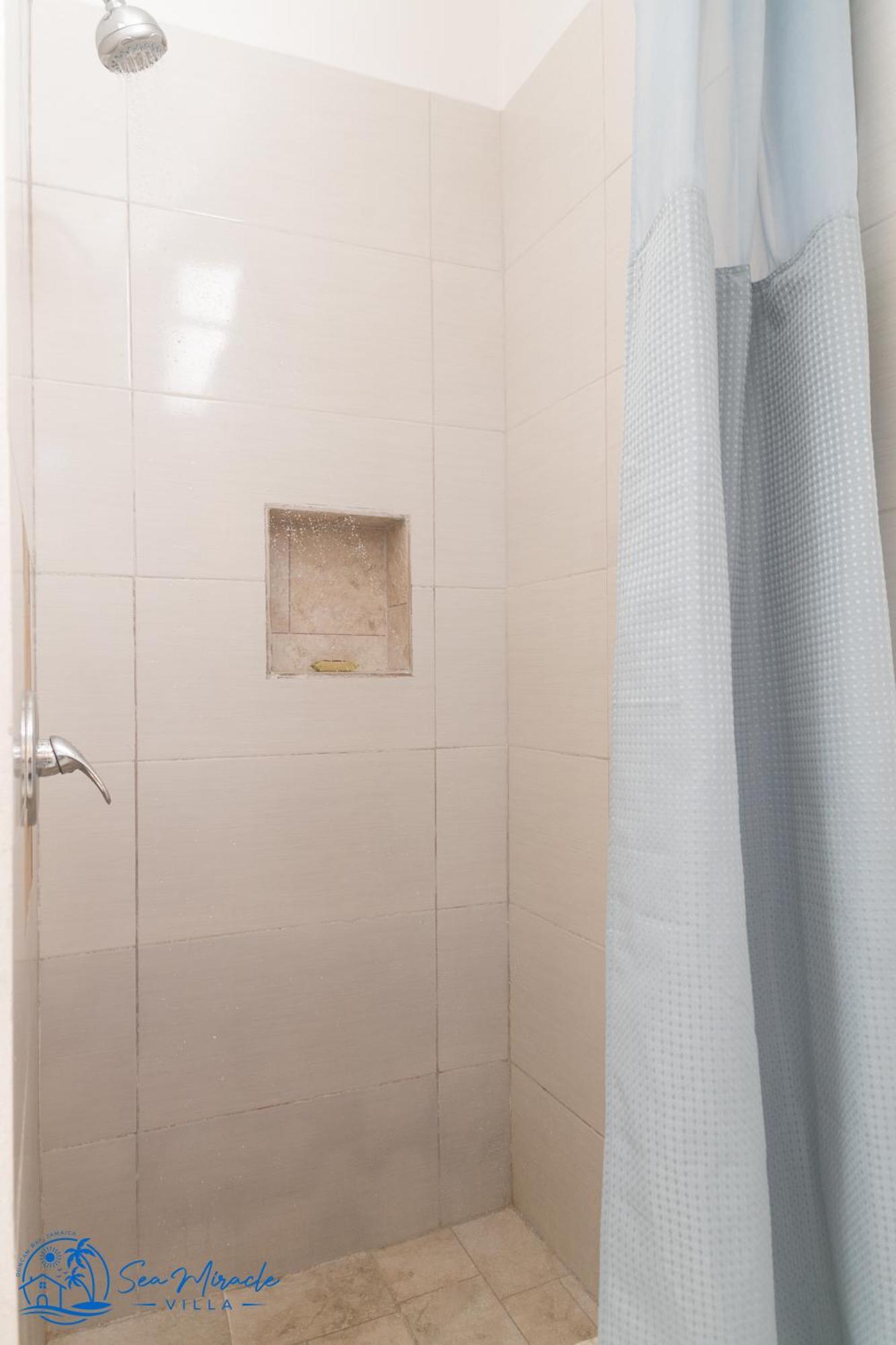Sea Miracle Villa/Beach Cottage Silver Sands Экстерьер фото