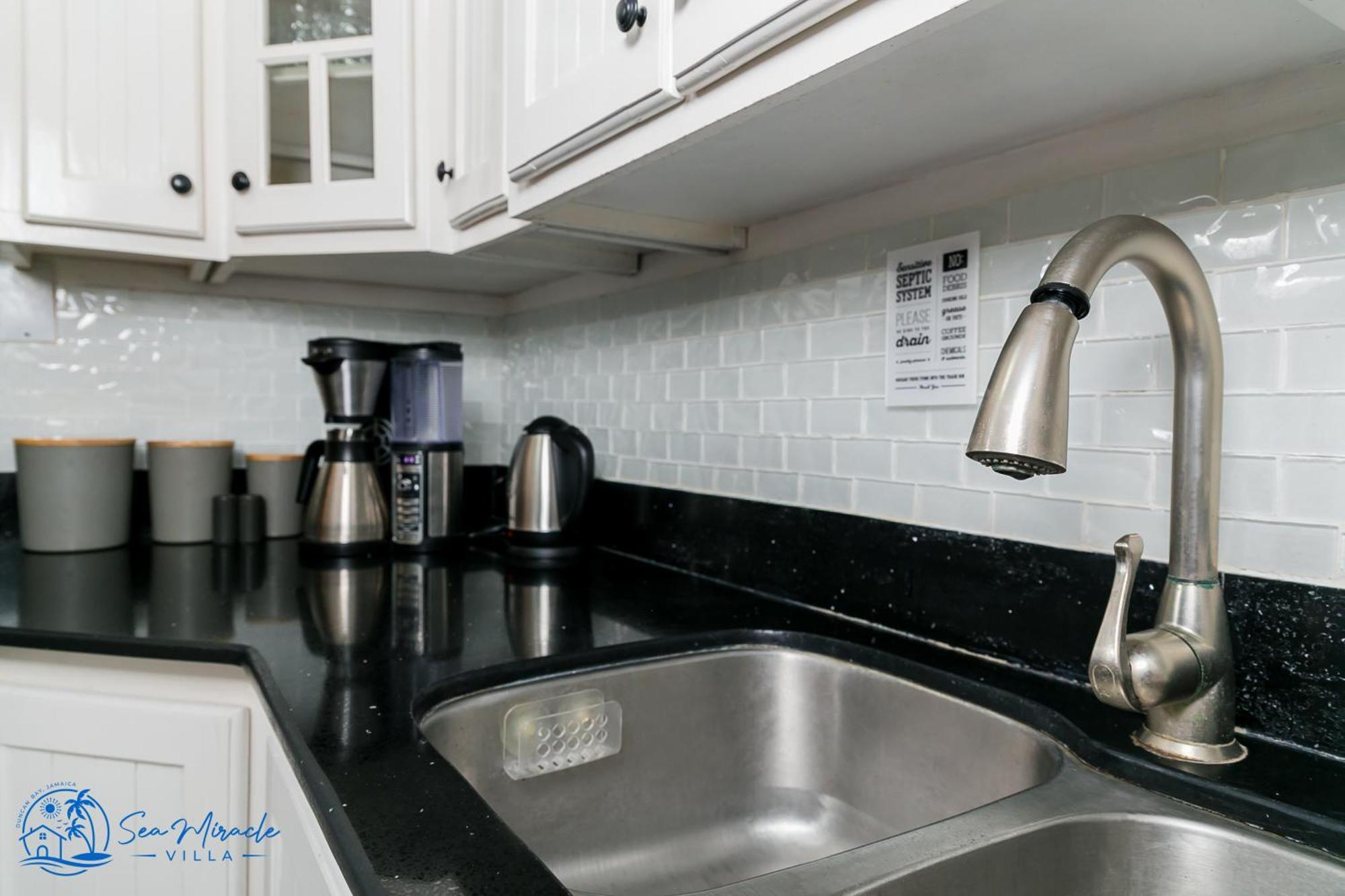 Sea Miracle Villa/Beach Cottage Silver Sands Экстерьер фото