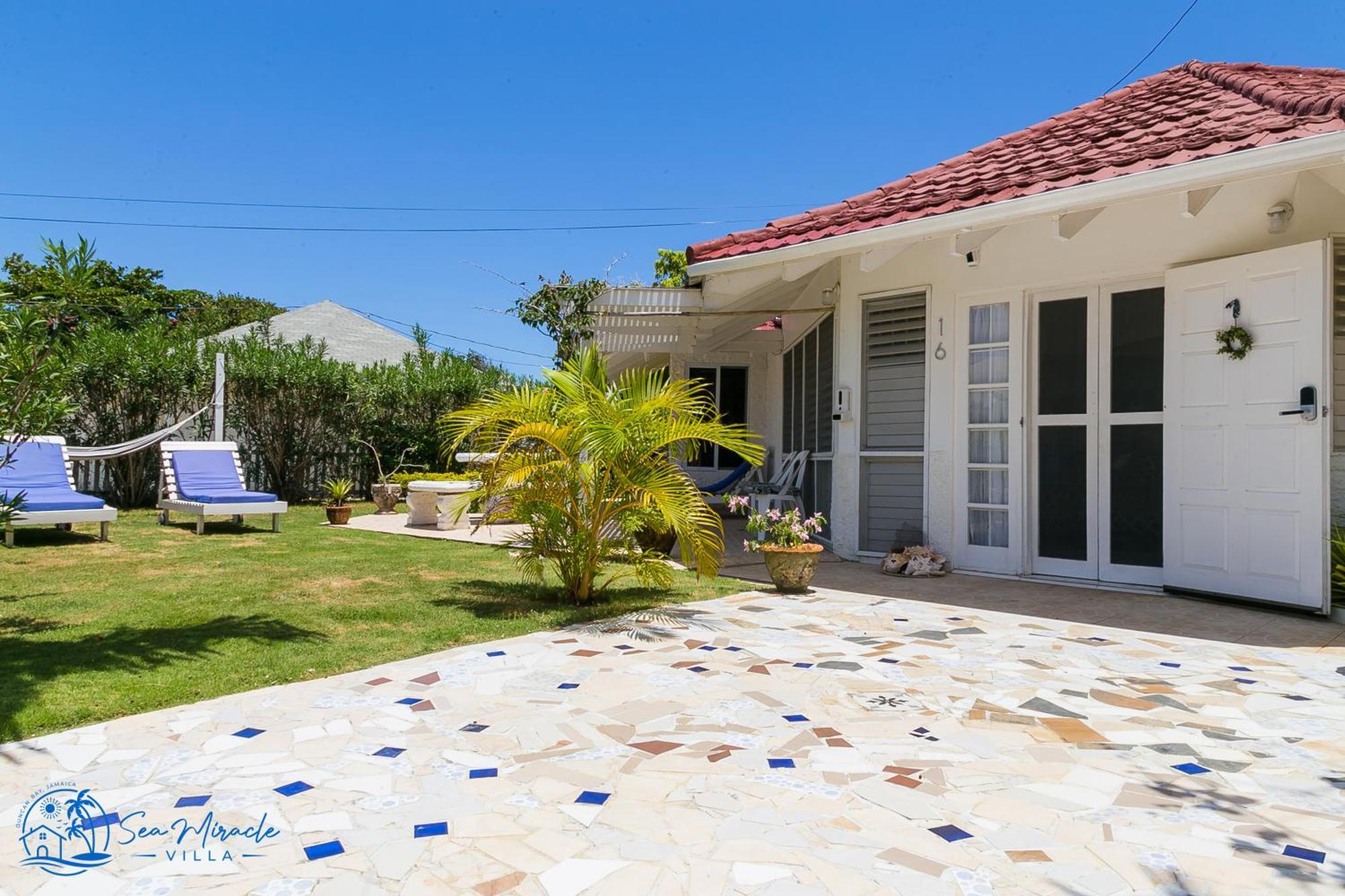 Sea Miracle Villa/Beach Cottage Silver Sands Экстерьер фото