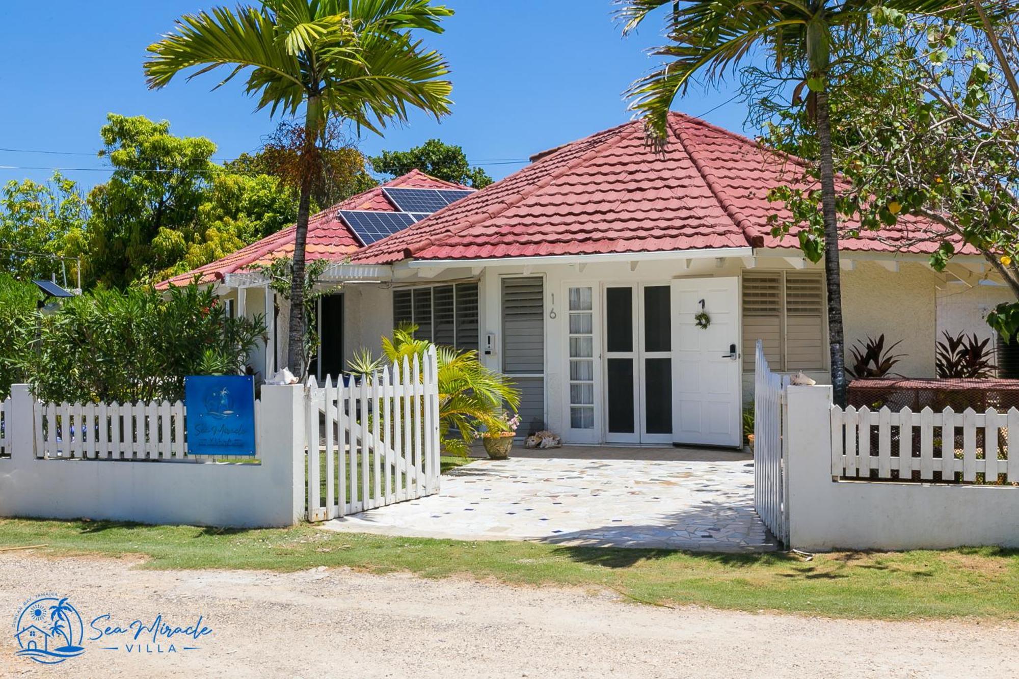 Sea Miracle Villa/Beach Cottage Silver Sands Экстерьер фото